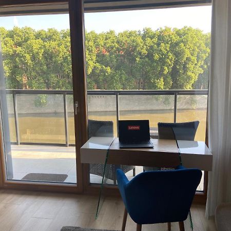 Apartament Studio Z Widokiem Na Odre Bulwary Ksiazece Вроцлав Екстер'єр фото