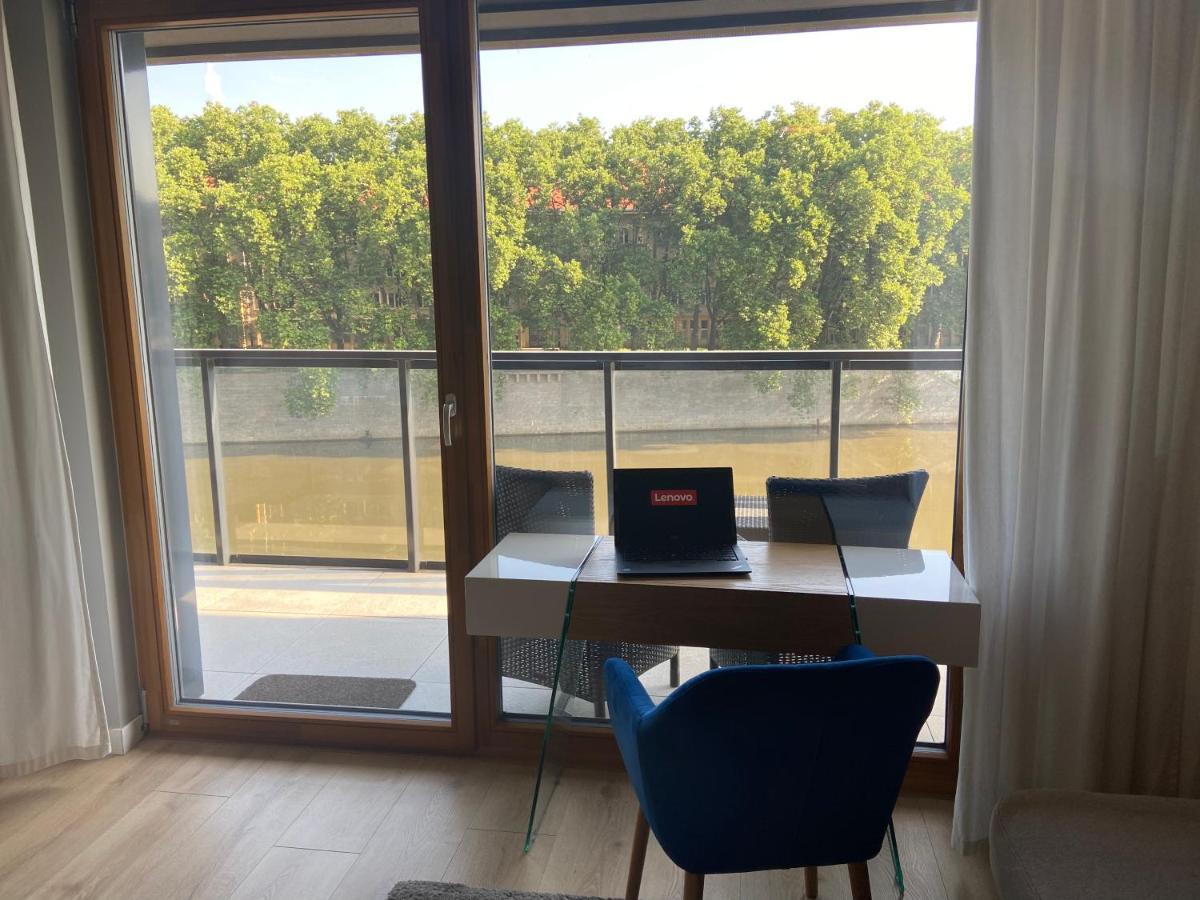 Apartament Studio Z Widokiem Na Odre Bulwary Ksiazece Вроцлав Екстер'єр фото